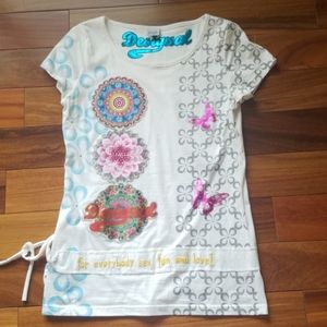 T shirt by Desigual As new.